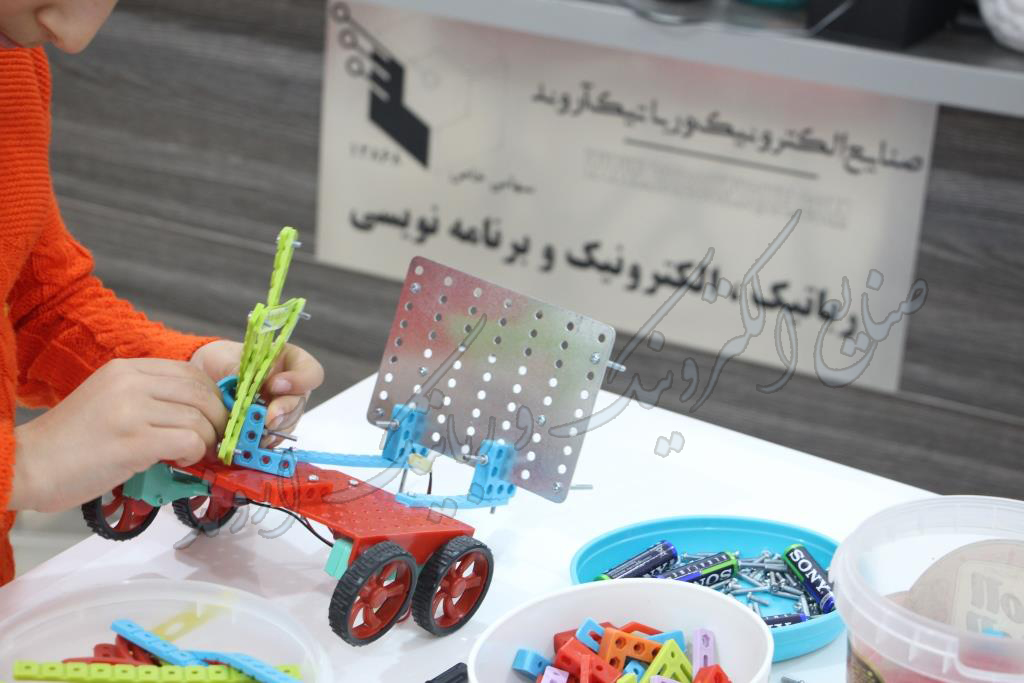 کلاس رباتیک آروند رباتیک گرگان
